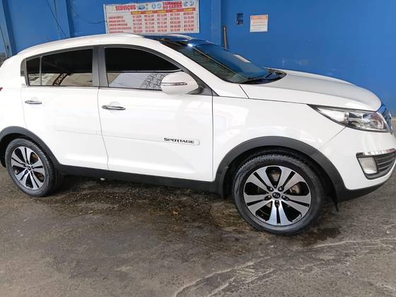 KIA SPORTAGE 2.0 EX 4X2 16V FLEX 4P AUTOMÁTICO KIA SPORTAGE 2.0 EX 4X2 16V FLEX 4P AUTOMÁTICO